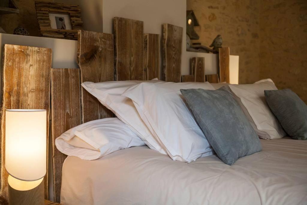 Le Clos Des Songes Saint-Leon-sur-Vezere Ngoại thất bức ảnh